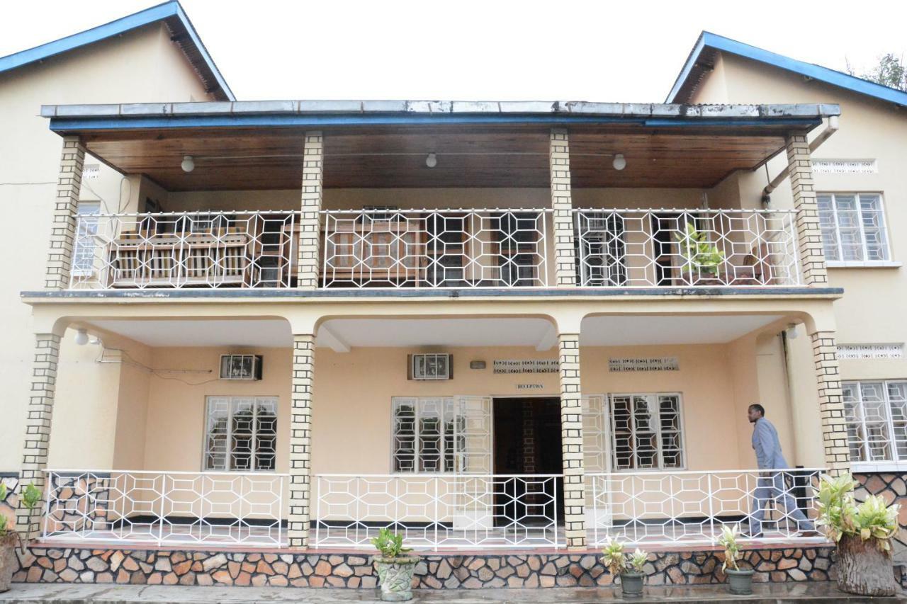 Rwenzori International Hotel Kasese Extérieur photo