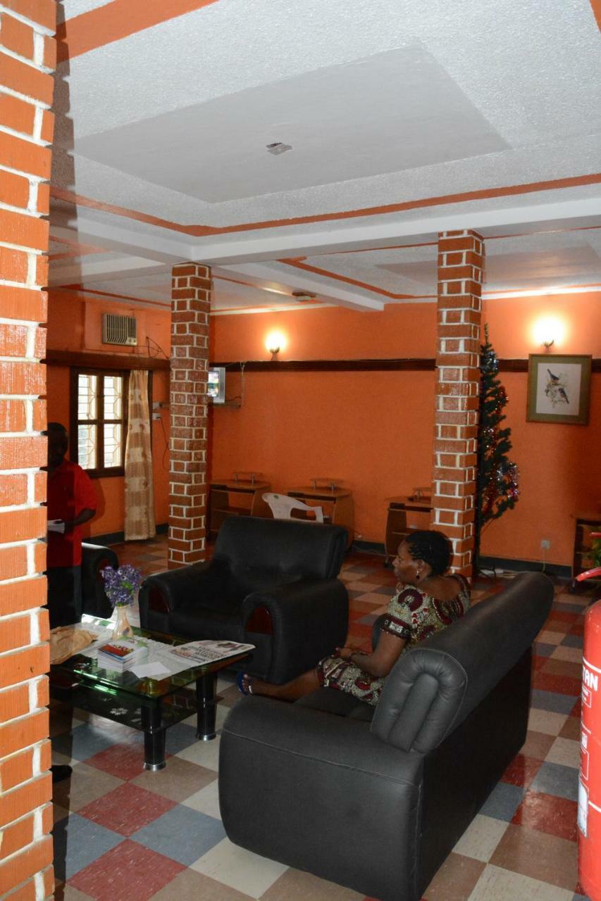 Rwenzori International Hotel Kasese Extérieur photo