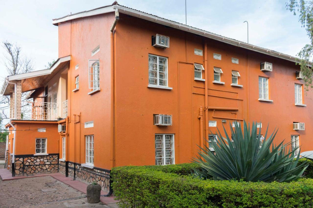 Rwenzori International Hotel Kasese Extérieur photo