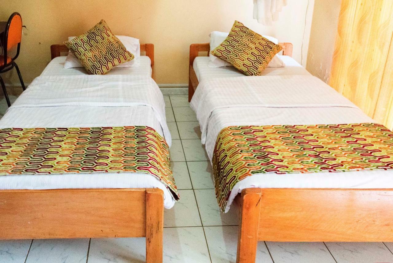 Rwenzori International Hotel Kasese Extérieur photo