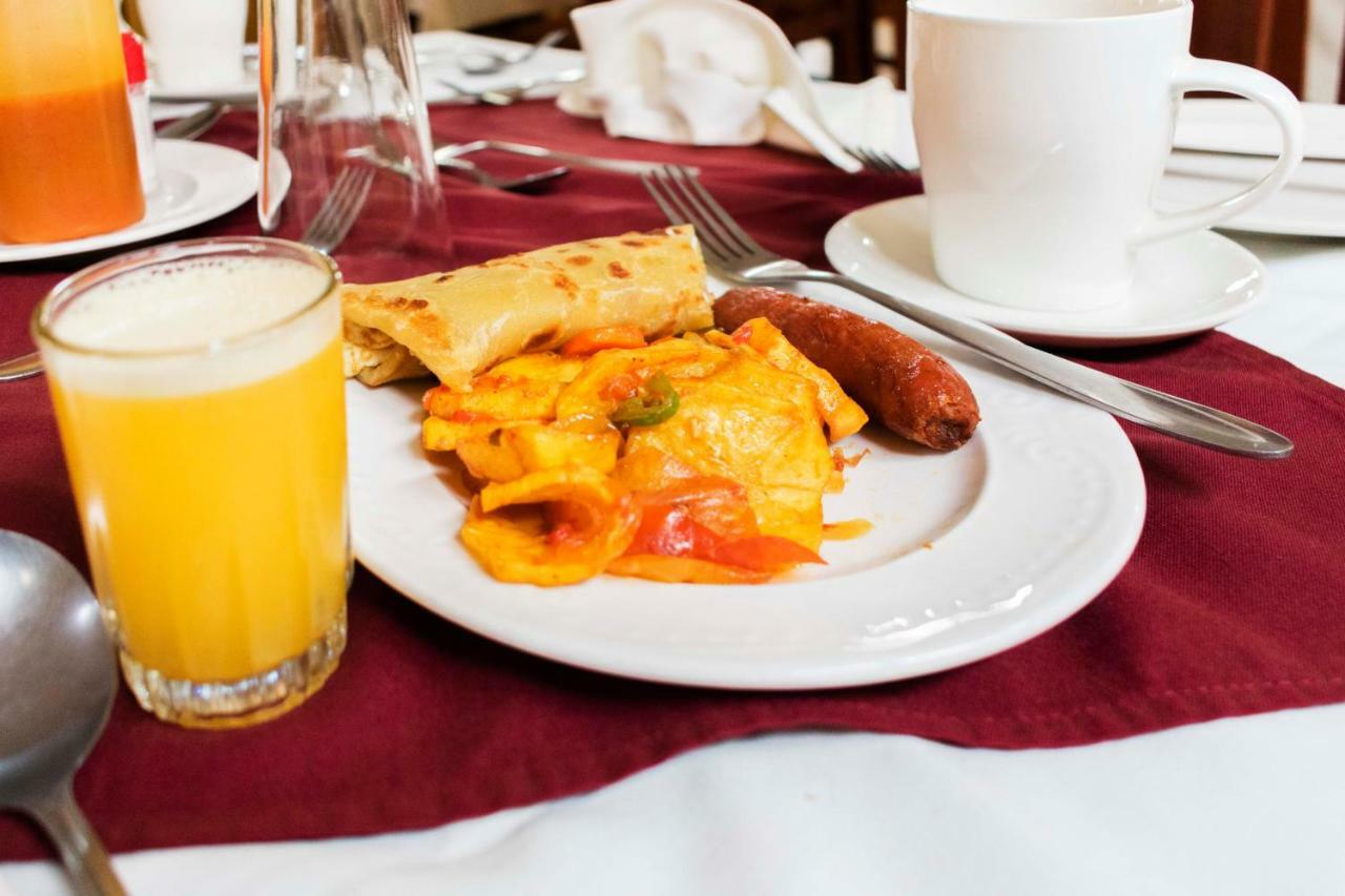 Rwenzori International Hotel Kasese Extérieur photo
